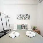 Guest house Waves - 2 Min Metro Marconi - 15 Min Colosseo - A-c & Wifi